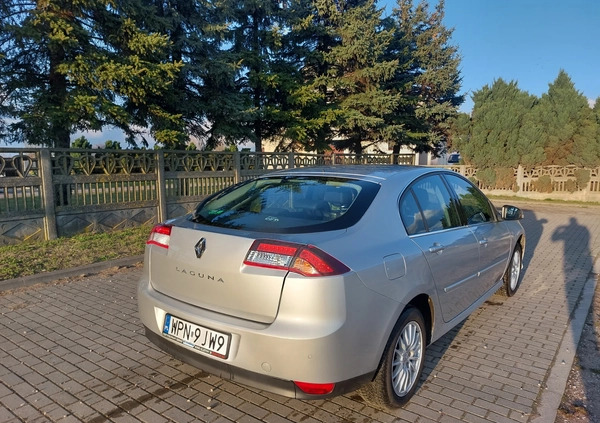Renault Laguna cena 20900 przebieg: 199999, rok produkcji 2011 z Płońsk małe 106